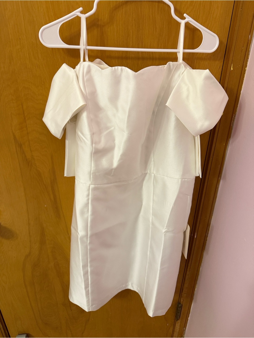 Adrianna Papell Off-Shoulder Ivory Cocktail Dress - Picture 4 of 12
